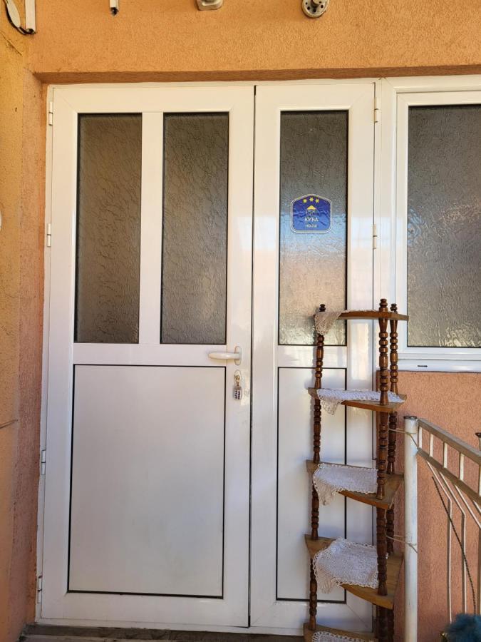 Kaza Apartment 克拉多沃 外观 照片
